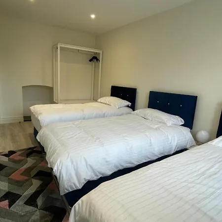 Spire Entire No Kitchen Apartment