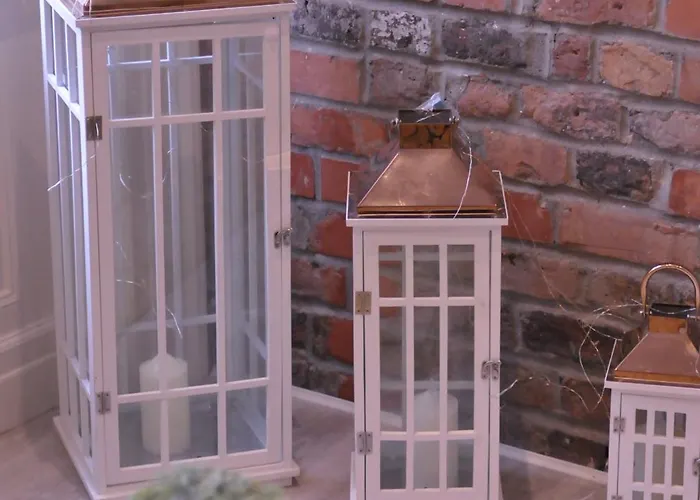 Spire Entire No Kitchen Daire *